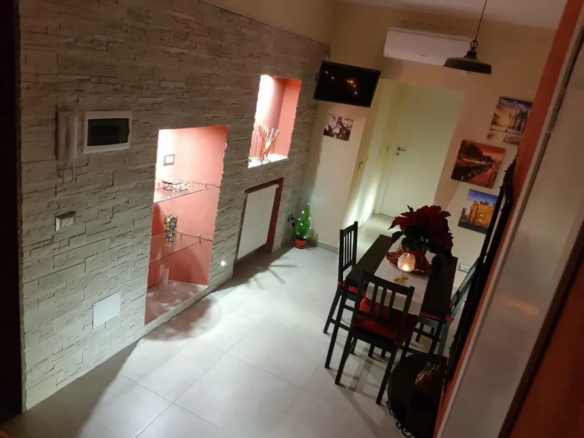 Apartment Suite In Milano Certosa Station